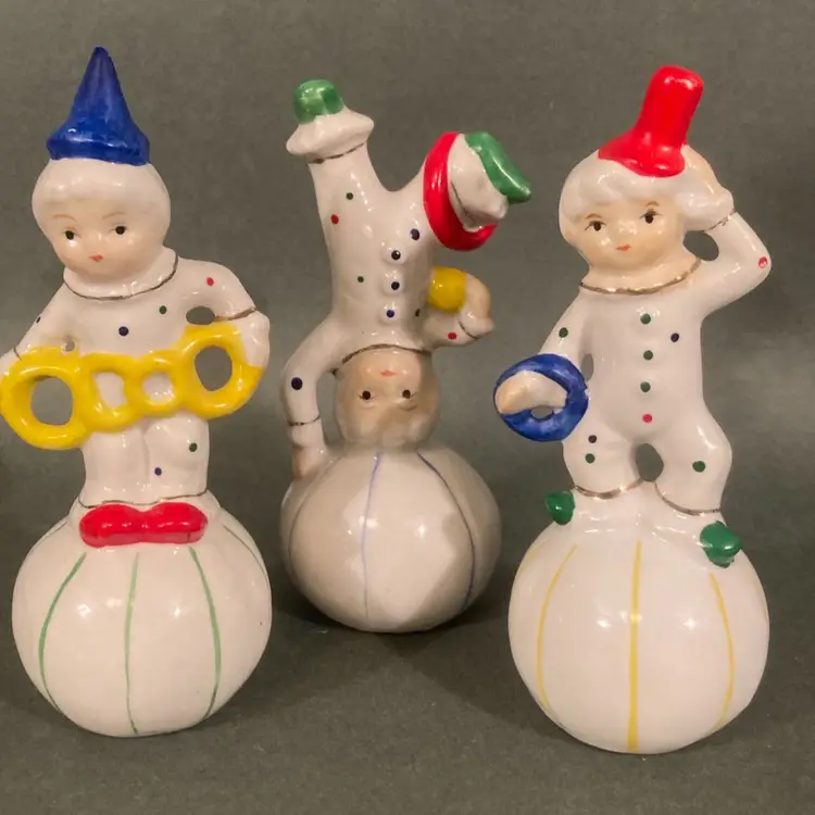 Vintage Ceramic Clowns Circus Acrobats Set Of 3