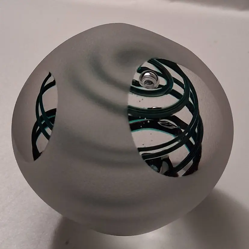 Vintage 2000 Nate Macomber Frosted & Clear Green Spiral Window Paperweight