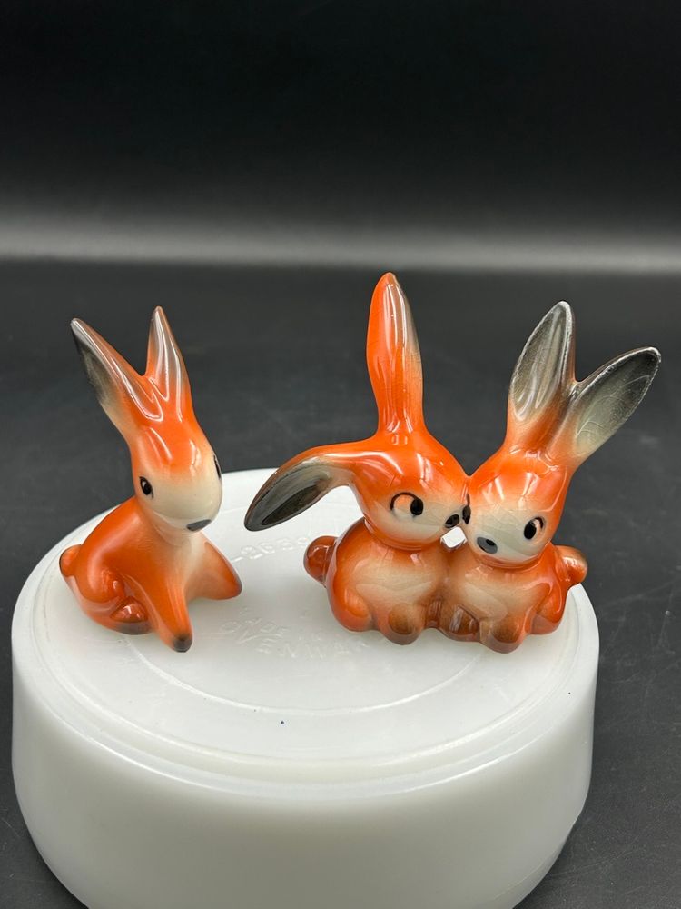 3 Vintage Goebel West Germany Red/Orange Rabbit, Figurines, Kissing Couple