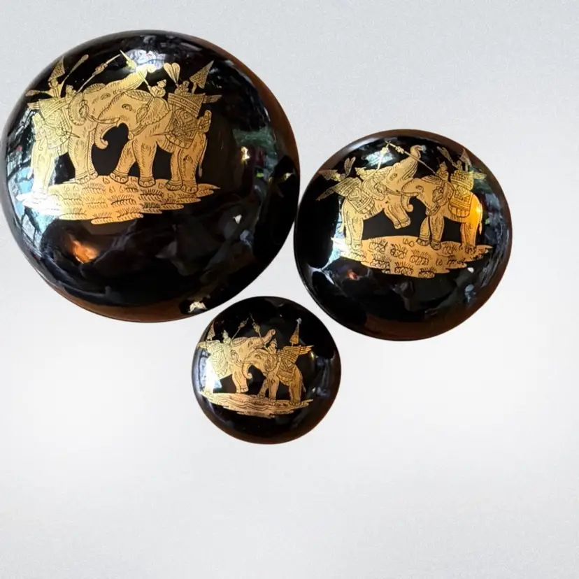 Made in India Set of 3 Handpainted Black Laquer Wood Nesting Boxes Elephants
