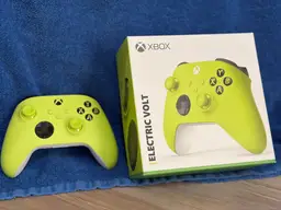 Xbox Wireless Controller - Electric Volt (Xbox Series X)