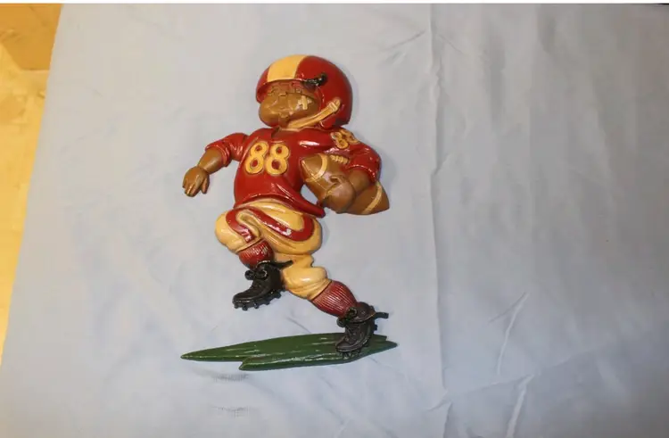 HOMCO Vintage 1976 Metal Football Wall Plaques Set of 2