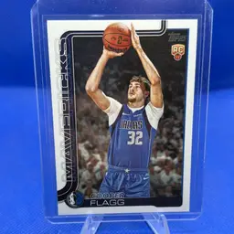 Cooper Flagg 2025 Topps NBA RC Dallas Mavericks
