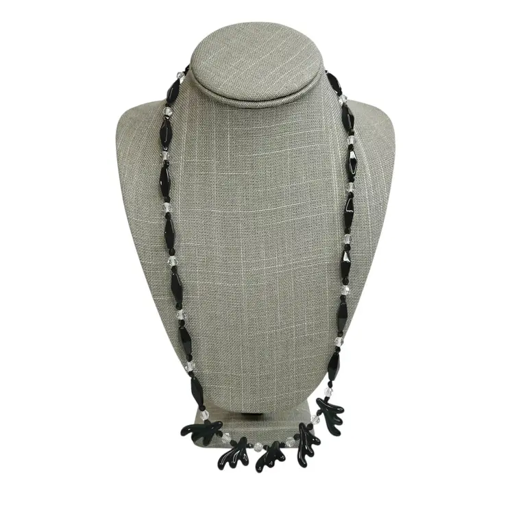 Sterling S Clasp Black & Clear Glass Scalloped Fan Leaf Beaded Necklace