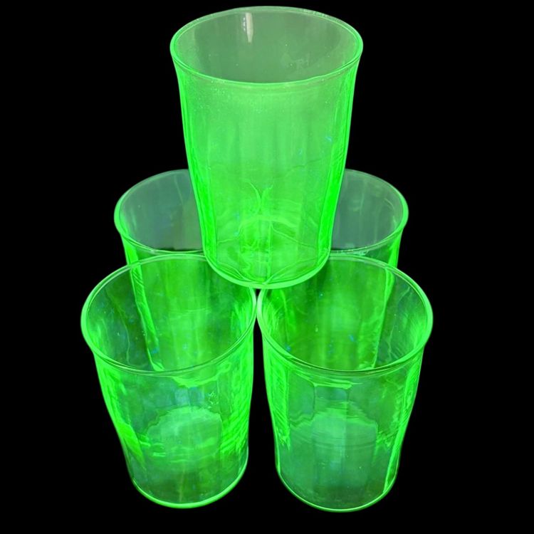 GLOWS! Vintage 1920’s-30’s Uranium Glasses Set of 5
4”