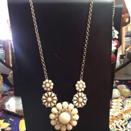 #01 - Vamp Peacock Listing