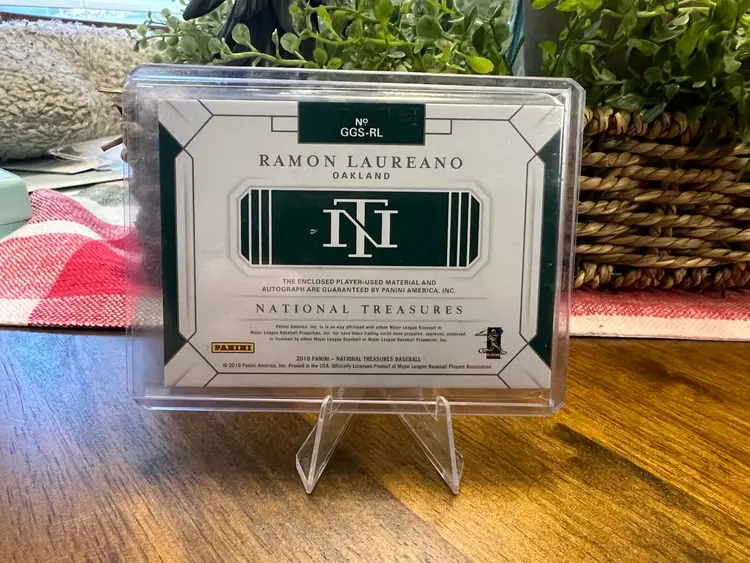 2019 Panini National Treasures Ramon Laureano #GGS-RL /99