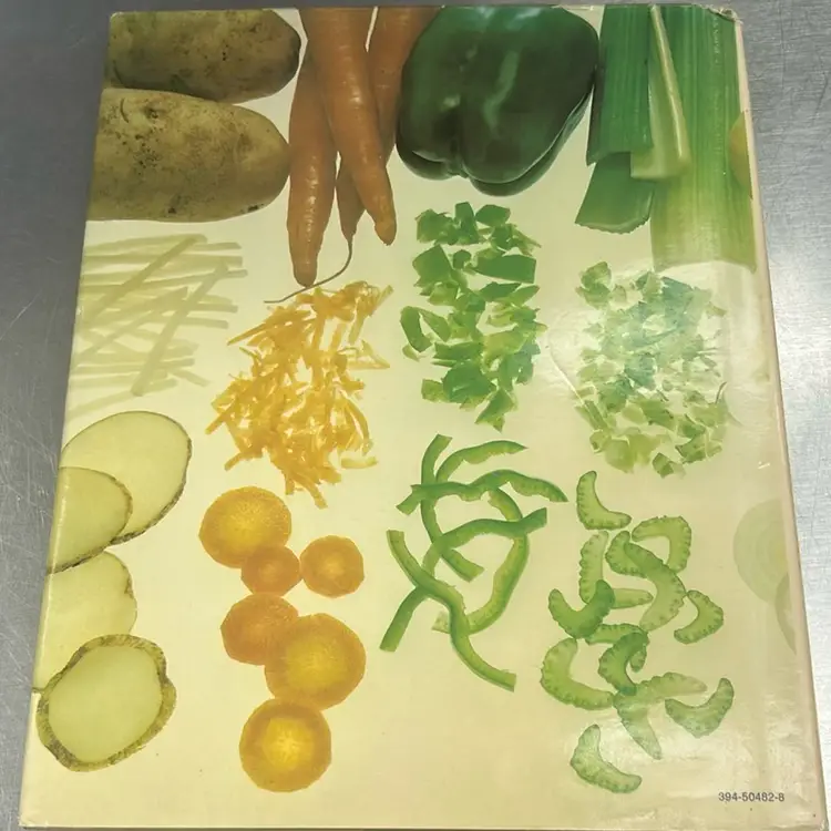 Cooking With A Food Processor By General Electric HC 1978 Illustrated Vintage