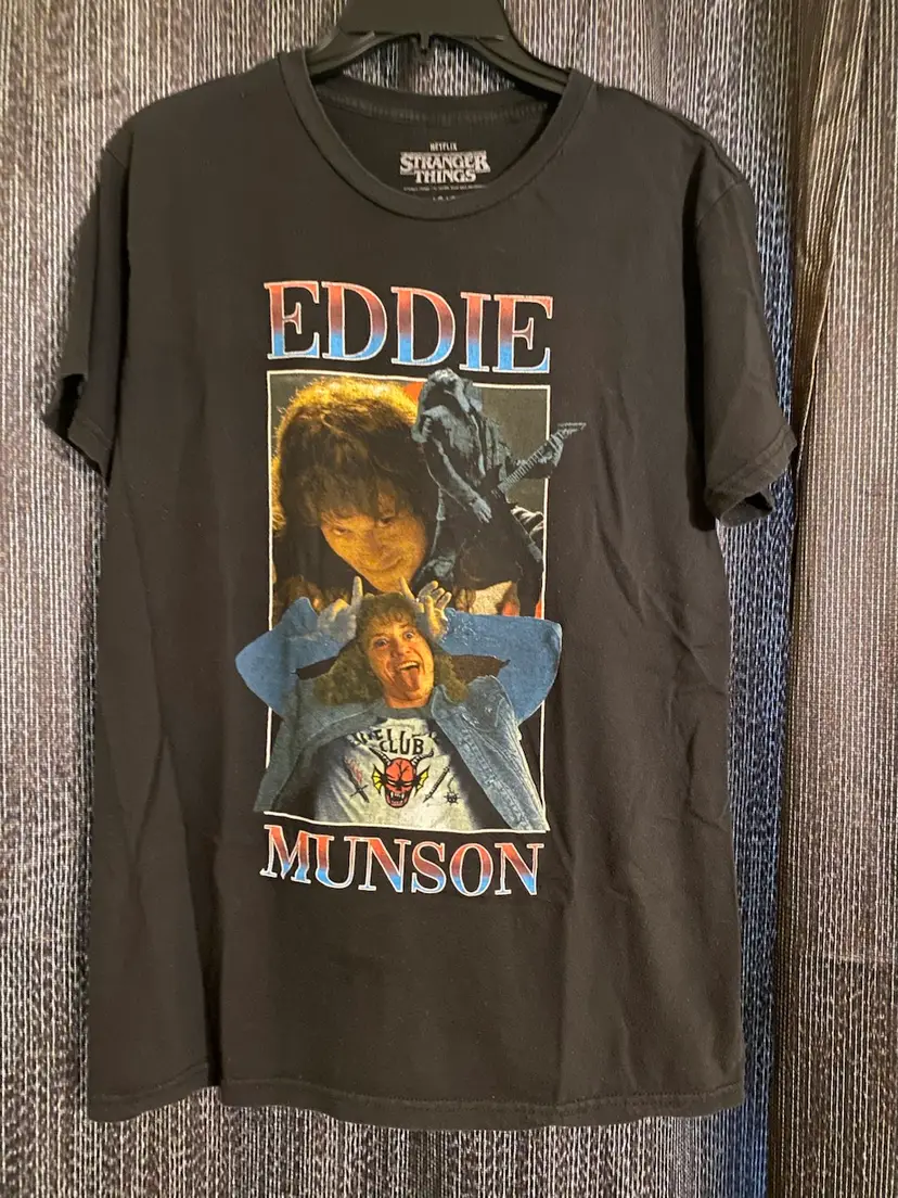 Stranger Things Size Large Black Eddie Munson Short Sleeve T-Shirt