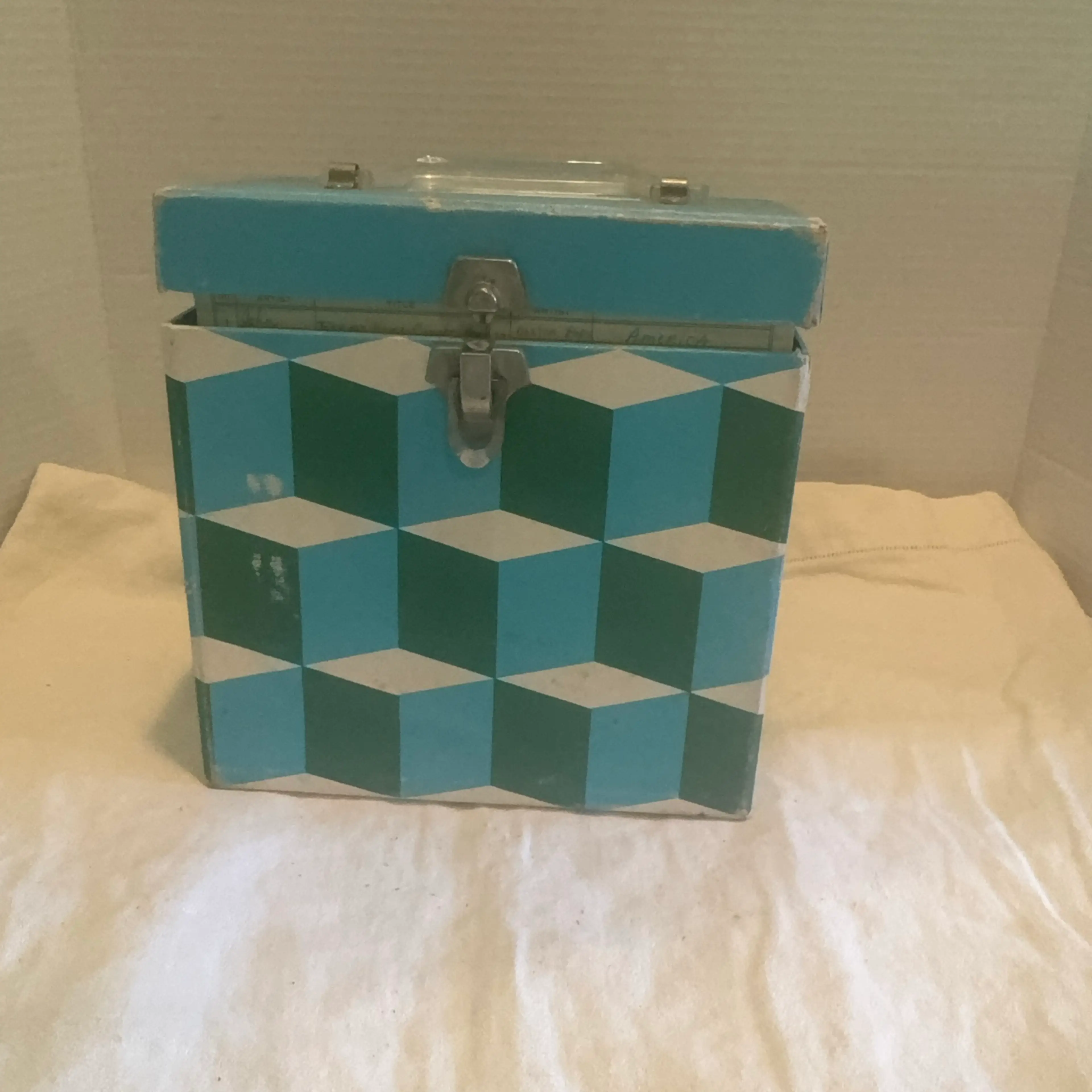 Image 1 of 6