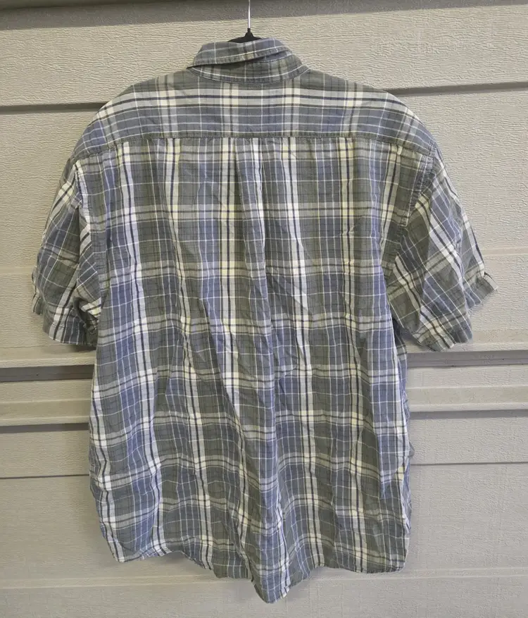 American Eagle Outfitters Men's Button Down Collared Shirt Size Medium