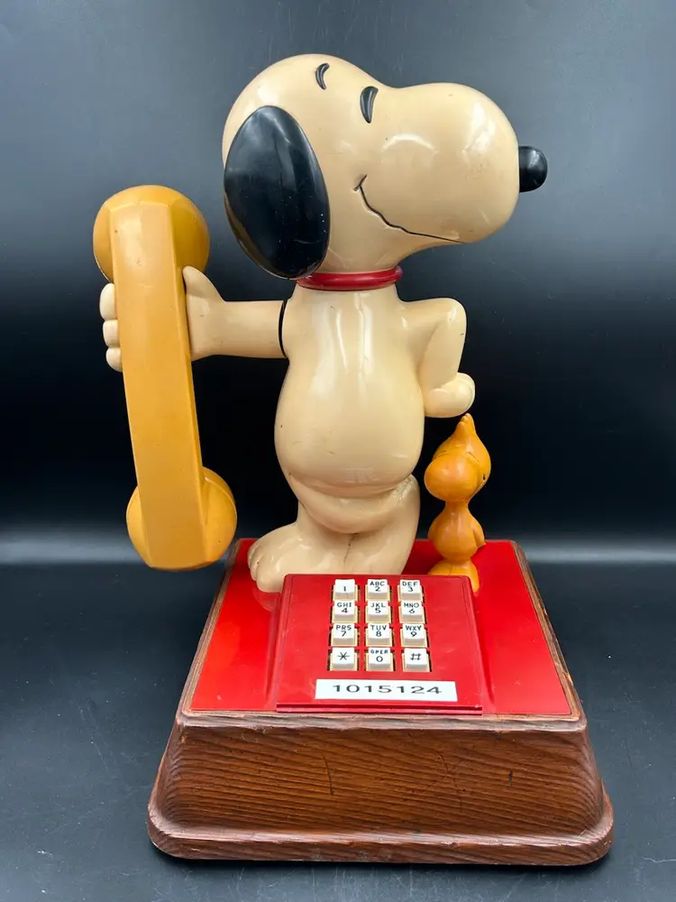 Vintage Peanuts Snoopy And Woodstock Push Button Telephone Phone Untested