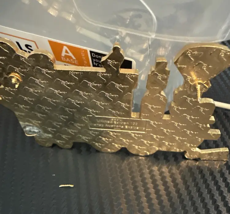 Disney Auctions Mickey Mouse Christmas Day Train Pin LE 100