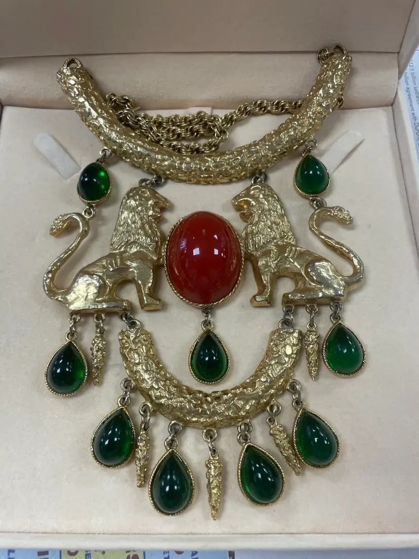 Kenneth Jay Lane & Donald Stannard Rare Gold-Tone Lion Bib Necklace