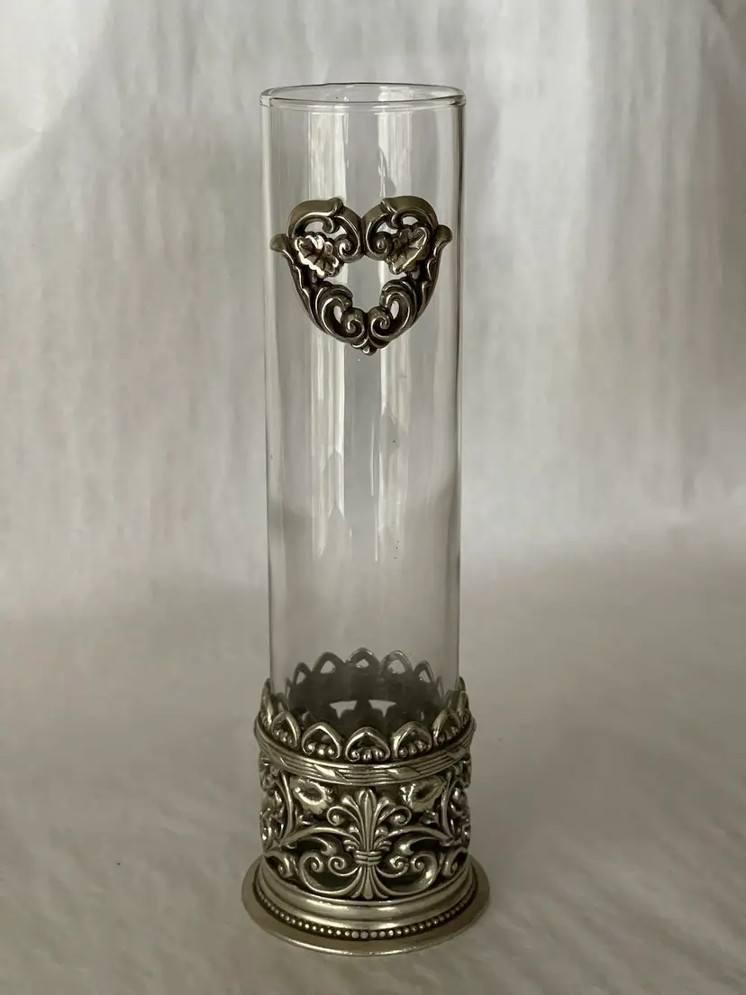BRIGHTON Budding Heart Bud Flower Vase - 7.5” Tall