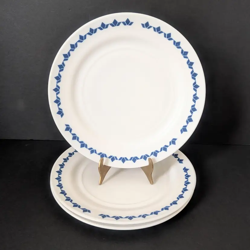 Set of 3 Vintage Hazel Atlas Fired On Diamonds Blue and White  9" Plates HTF
