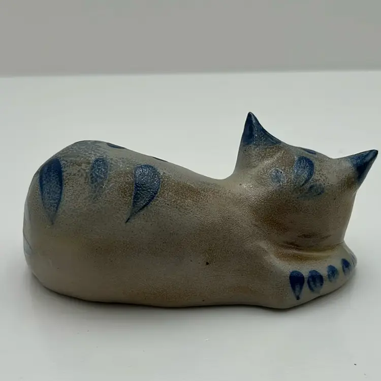 Salt Glaze Pottery Cat Figuring