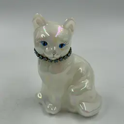 Vintage Fenton White Opalescent Glass Cat With Blue Eyes And Blue Rhinestones Collar Signed On The Bottom A Meeks