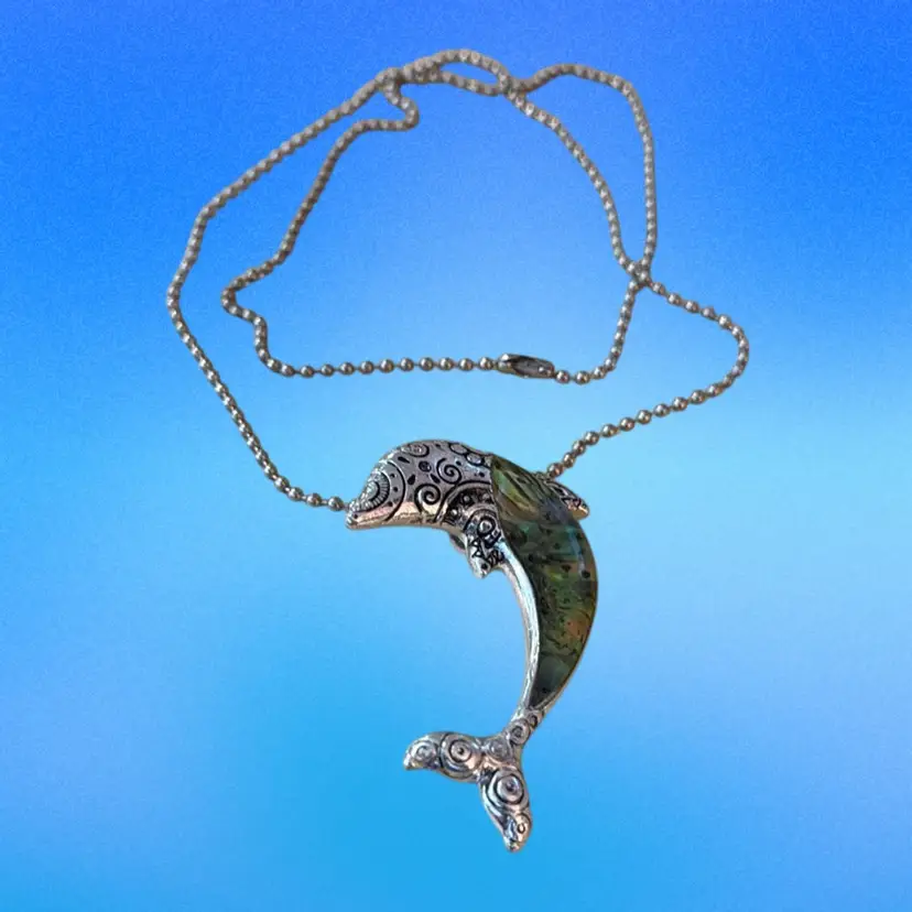 #23  Silvertone Metal Dolphin (Mystical Spirit Guide) Pendant With Abalone Shell Inlay On 24” Silvertone Ball Chain 
Great Condition     UNTESTED