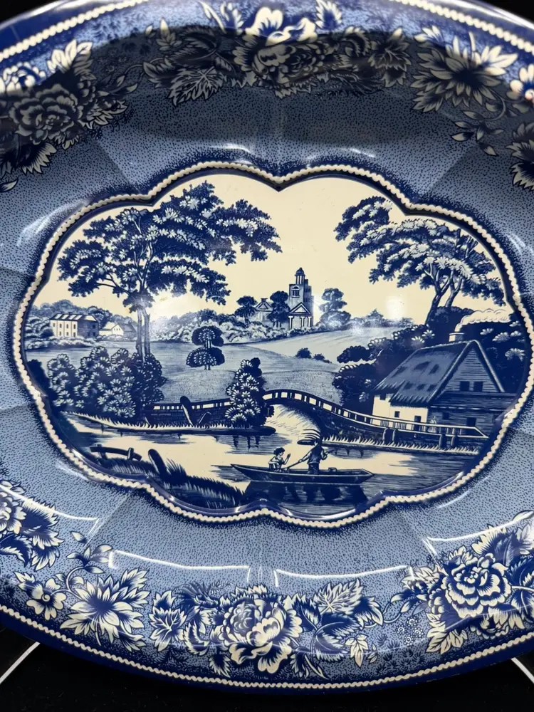 Vintage Daher Decorated Ware Blue& White Oval Metal Tray Made in England