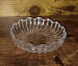 Vintage Circle Trinket Dish for Rings Etc