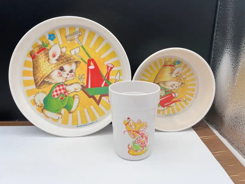#1052-B Vintage 1975 Kiddie Products Childs Melamine Plate, Bowl And Cup Set Bunny Gardening
The First Years