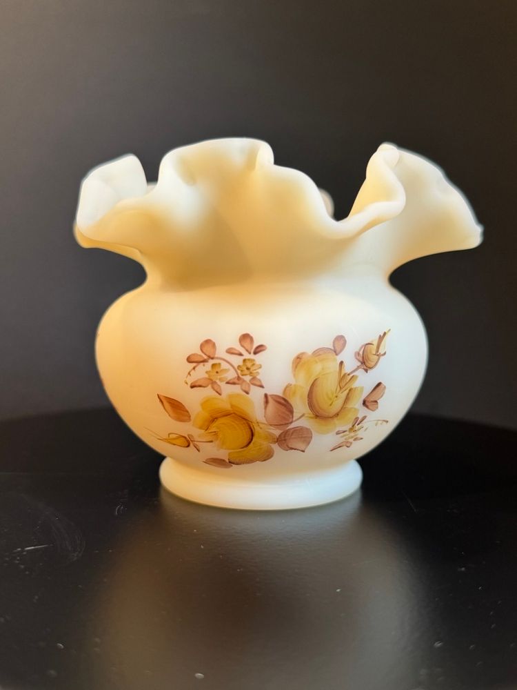 Vintage Fenton Custard Glass Rose Bowl