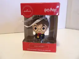 * Harry Potter Christmas Ornament Big Head Scarf 2.75" Hallmark