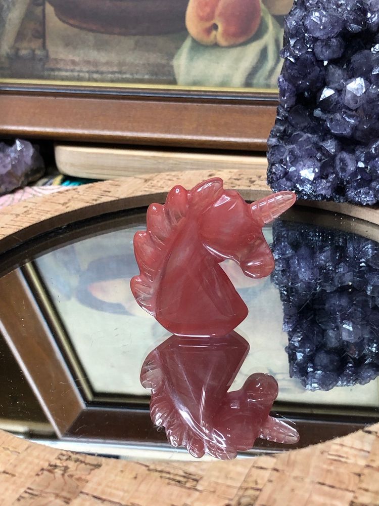 Cherry Quartz Unicorn 🦄