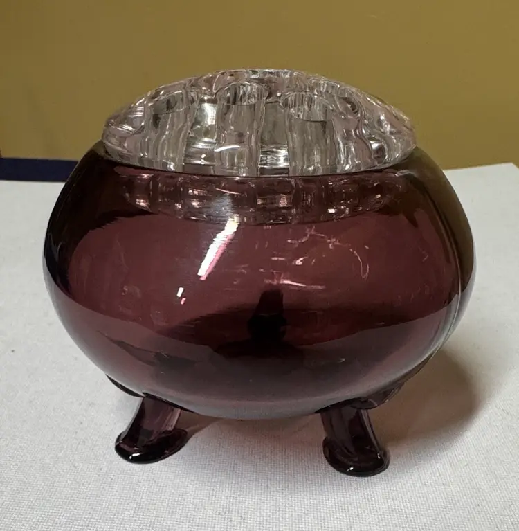 Viking Glass Flowerlite Amethyst Purple Flower Frog Vase 3-footed Vintage