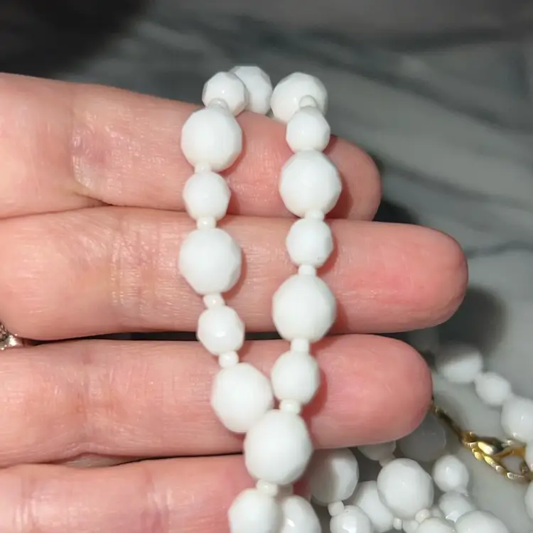 Vintage 60” White Milk Glass Faceted Bead Necklace With Clasp