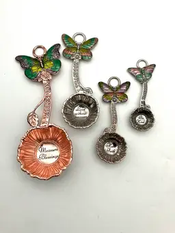 13 - GANZ Butterfly Measuring Spoon Set