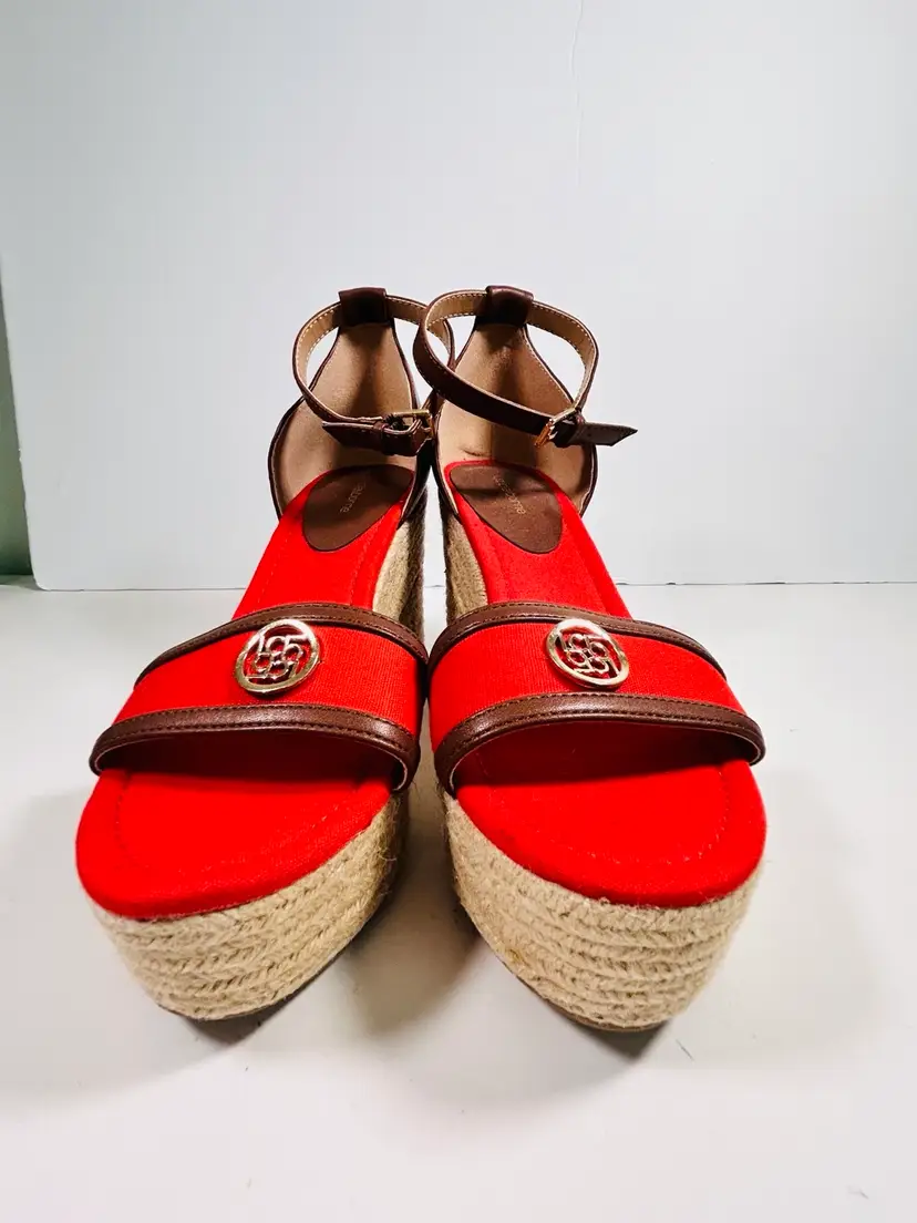 liz claiborne high heel wedges red - Size 9M