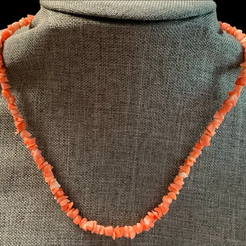 Pink/ White One Stand Coral Nugget Necklace With Gold Tone Screwback Clasp. Clasp Not Tested