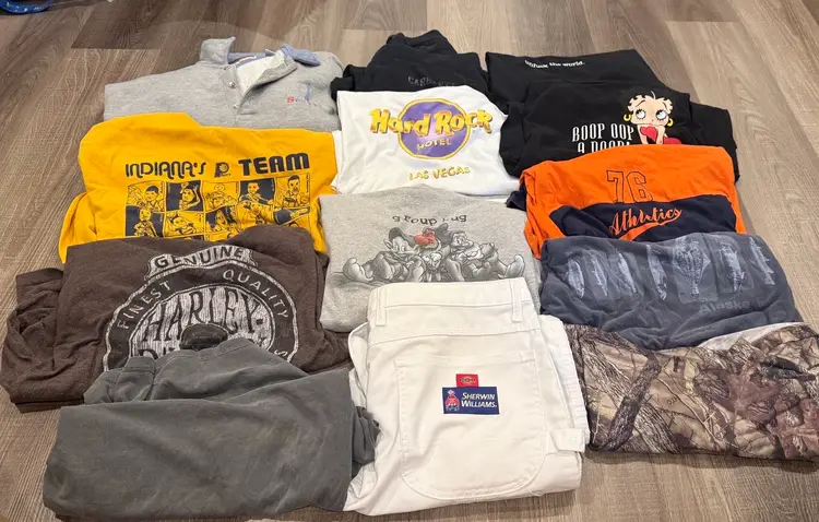 Depop Men’s Wholesale Vintage Box - 42pcs