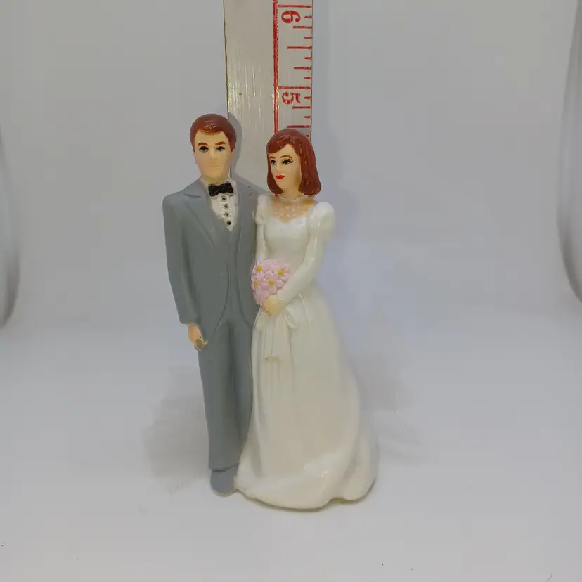 Wedding Cake Topper, Bride, Groom, Brunettes, Man and Wife, Vintage