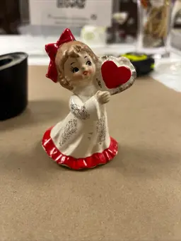 Vintage Valentine Lefton Girl In Dress Holding Heart 376
