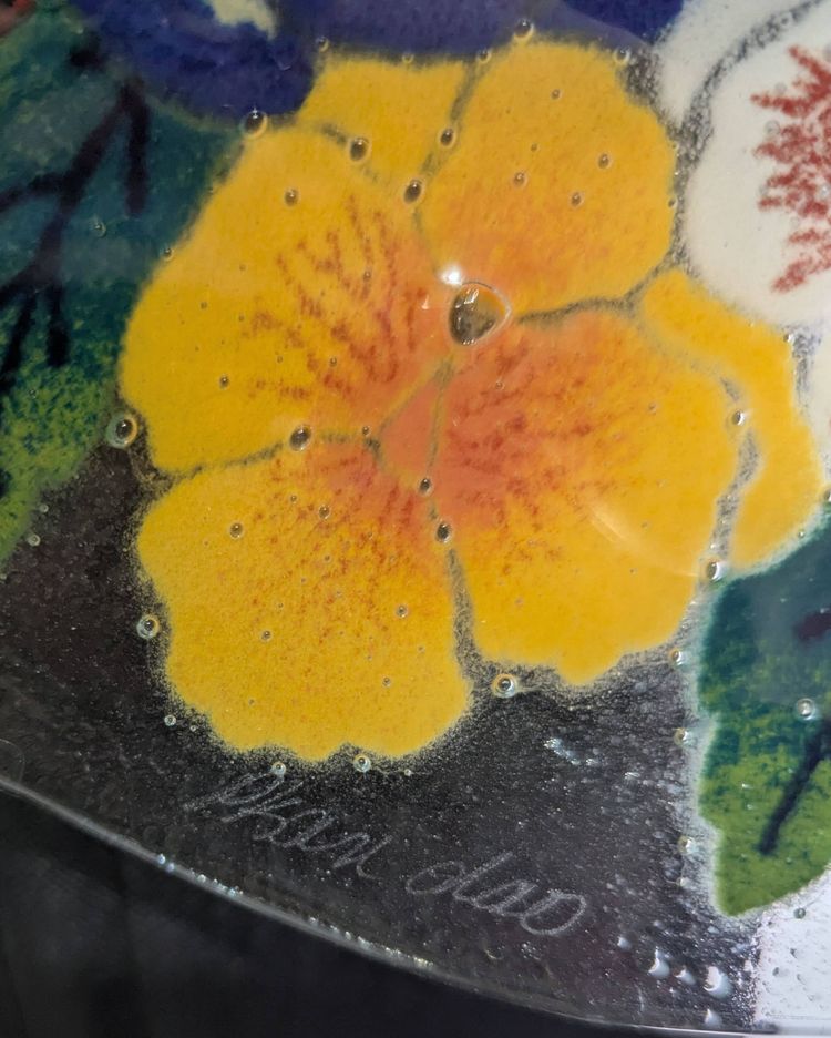 PEGGY KARR Pansy Bowl Fused Glass Fluted Rim Flowers Floral Pansies Signed 8.5"