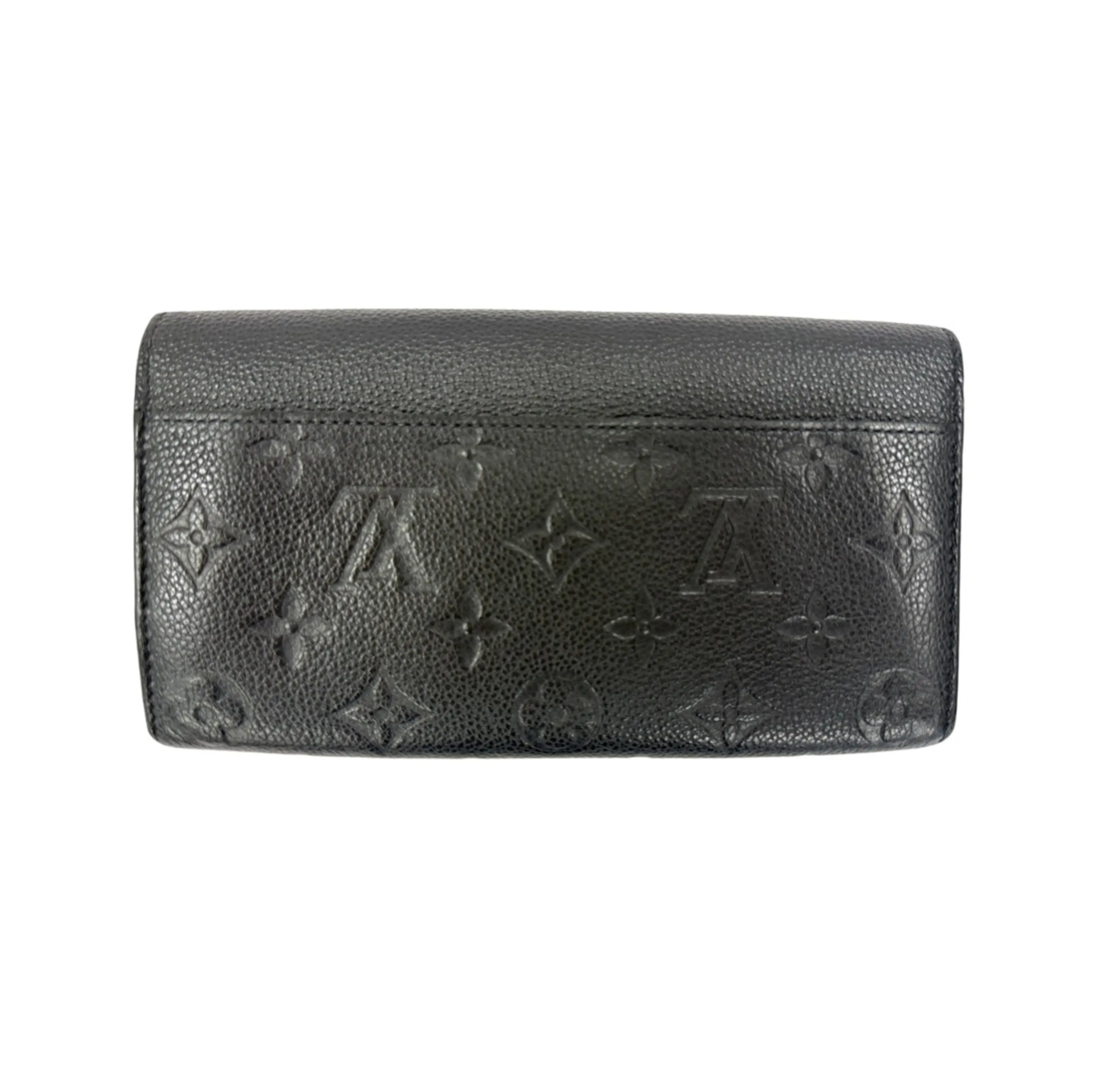 Image 2 of 7