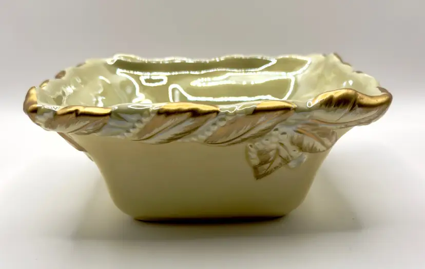 Vintage 1999 Ceramic Leaf Motif Candy Dish Bowl with Gold Trim, Elegant Home Decor, By Belae’ Grands, Made In China