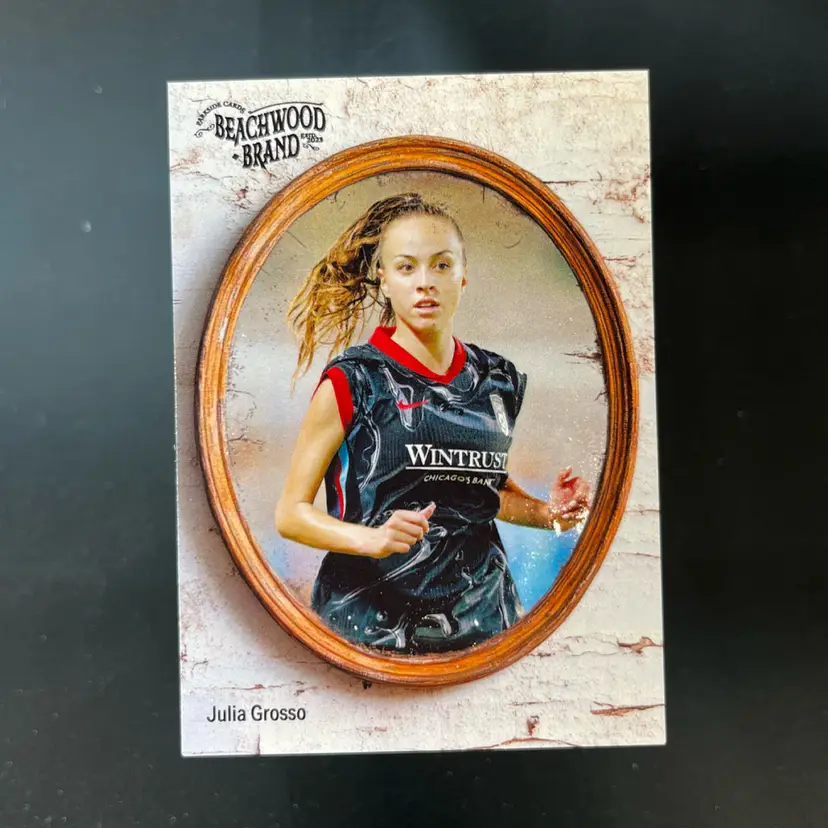 Julia Grosso 2025 Beachwood Brand Mirror /100 Soccer Card
