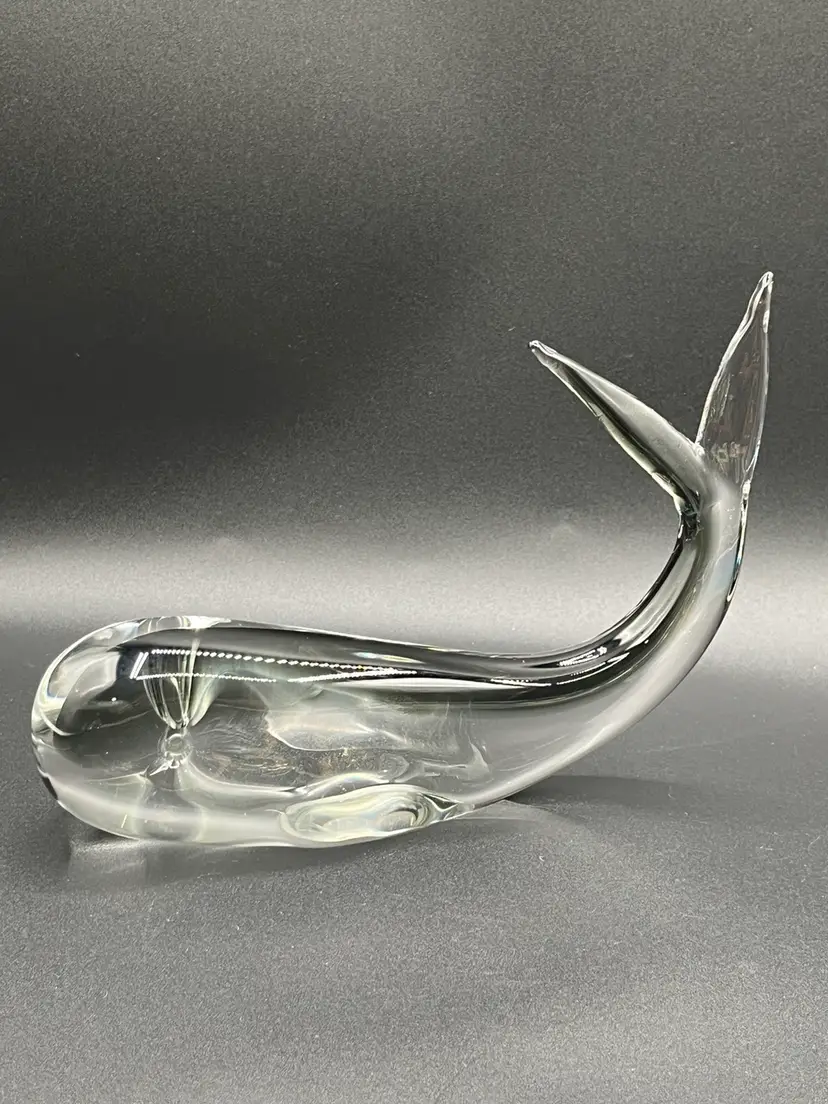 Long Dark Grey & Clear Tail Up Art Glass Whale Paperweight Sculpture 8” 🐳