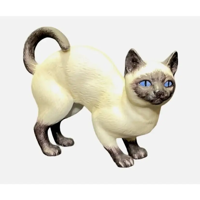 VTG SIAMESE CAT FIGURINE ANDREA BY SADEK PORCELAIN JAPAN CROUCHING BLUE EYES