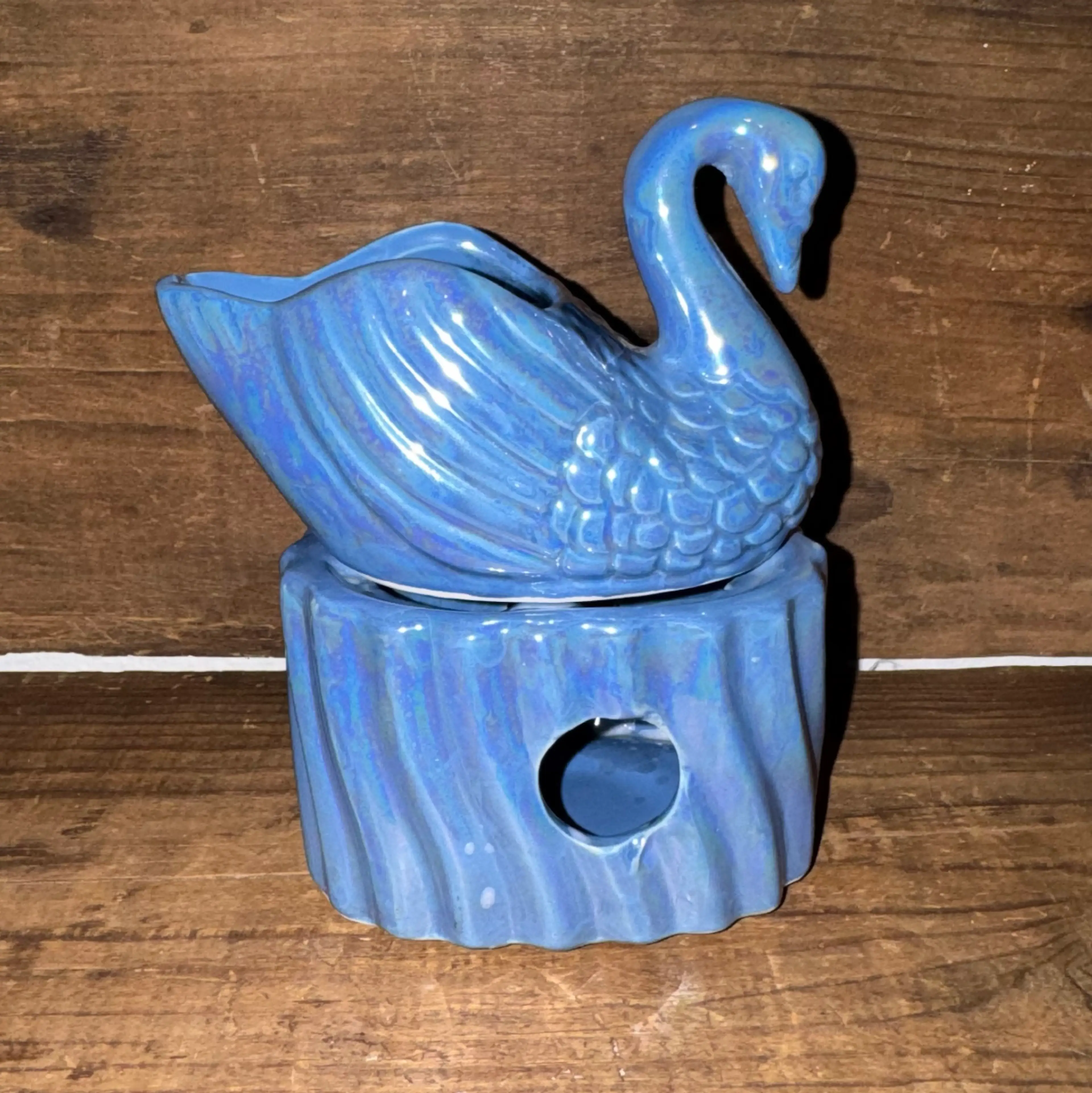 Image 2 of 10