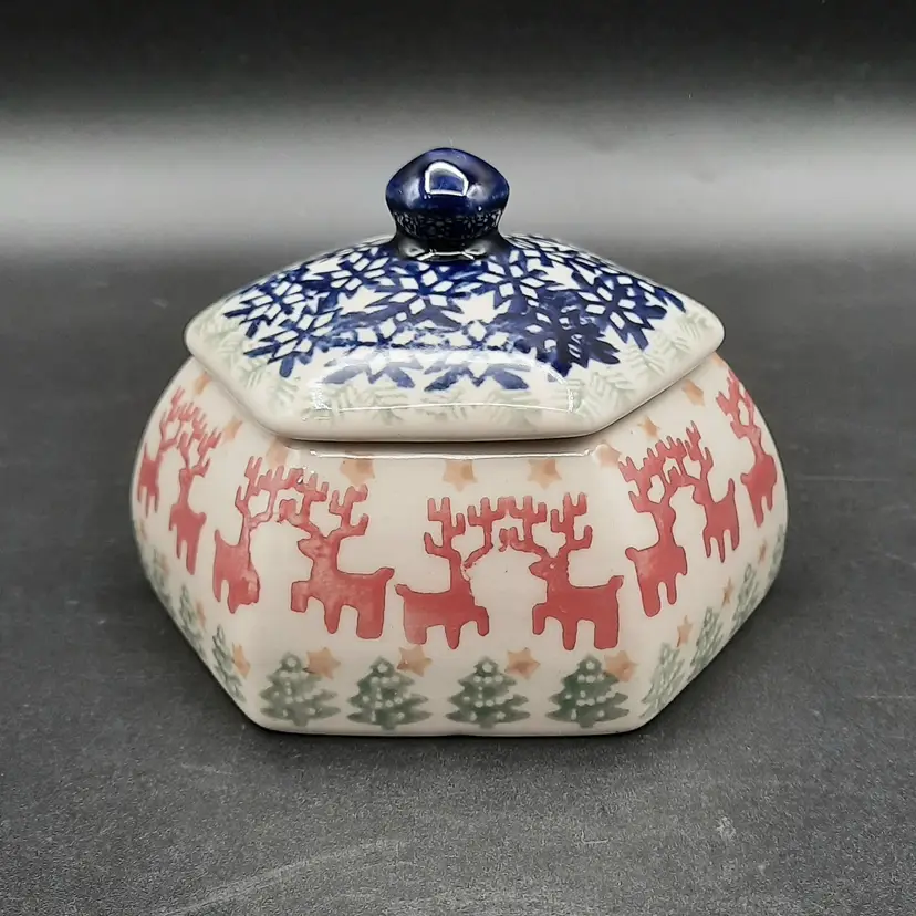 Polish Pottery Boleslawiec Christmas Reindeer Tree Snowflake Hexagon Lidded Trinket Box