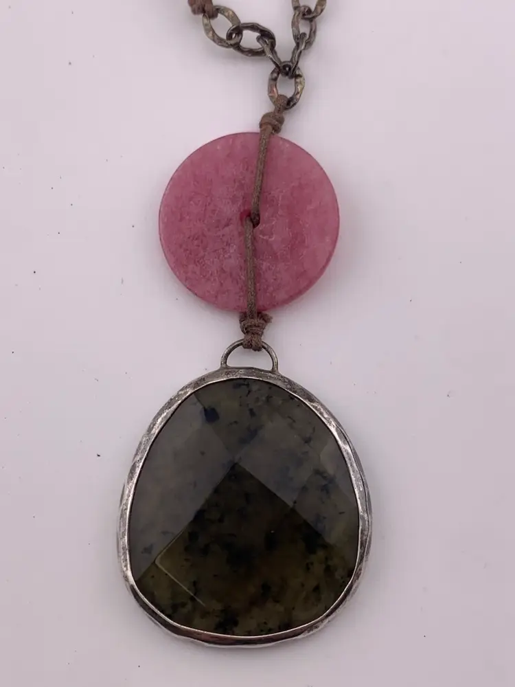 Silpada Vignette Raspberry Quartzite And Marble Necklace