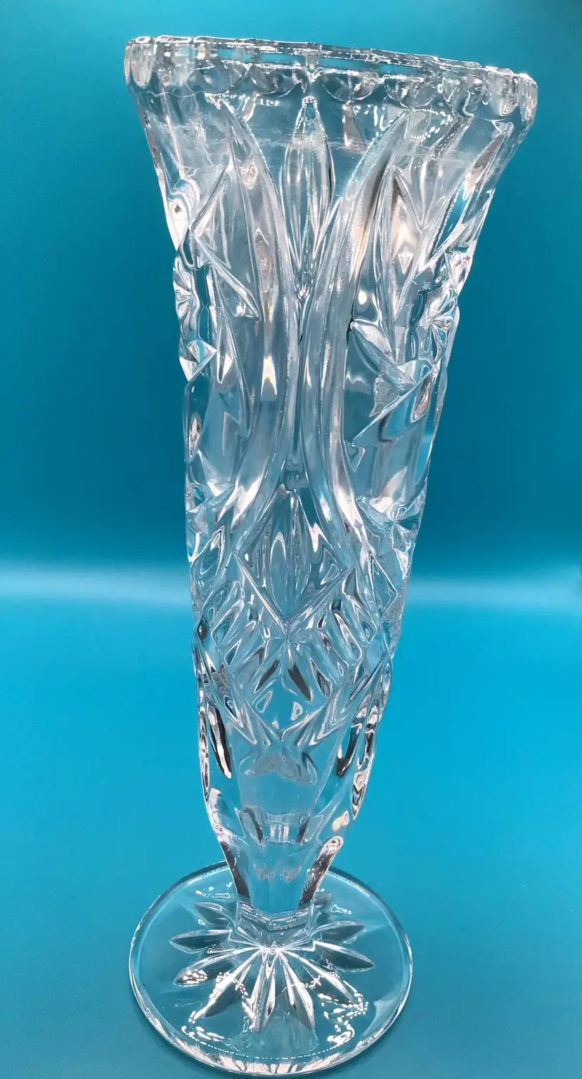 Vintage Tall Cut Crystal Bud Vase - Detailed Diamond Cut Pattern - Sparkling Glass