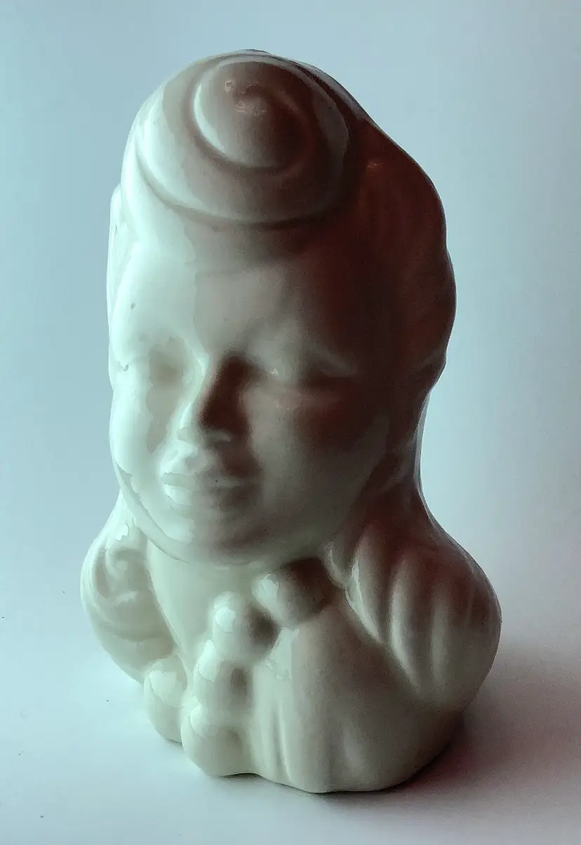 USA Pottery 1960s Ladies Head Vase