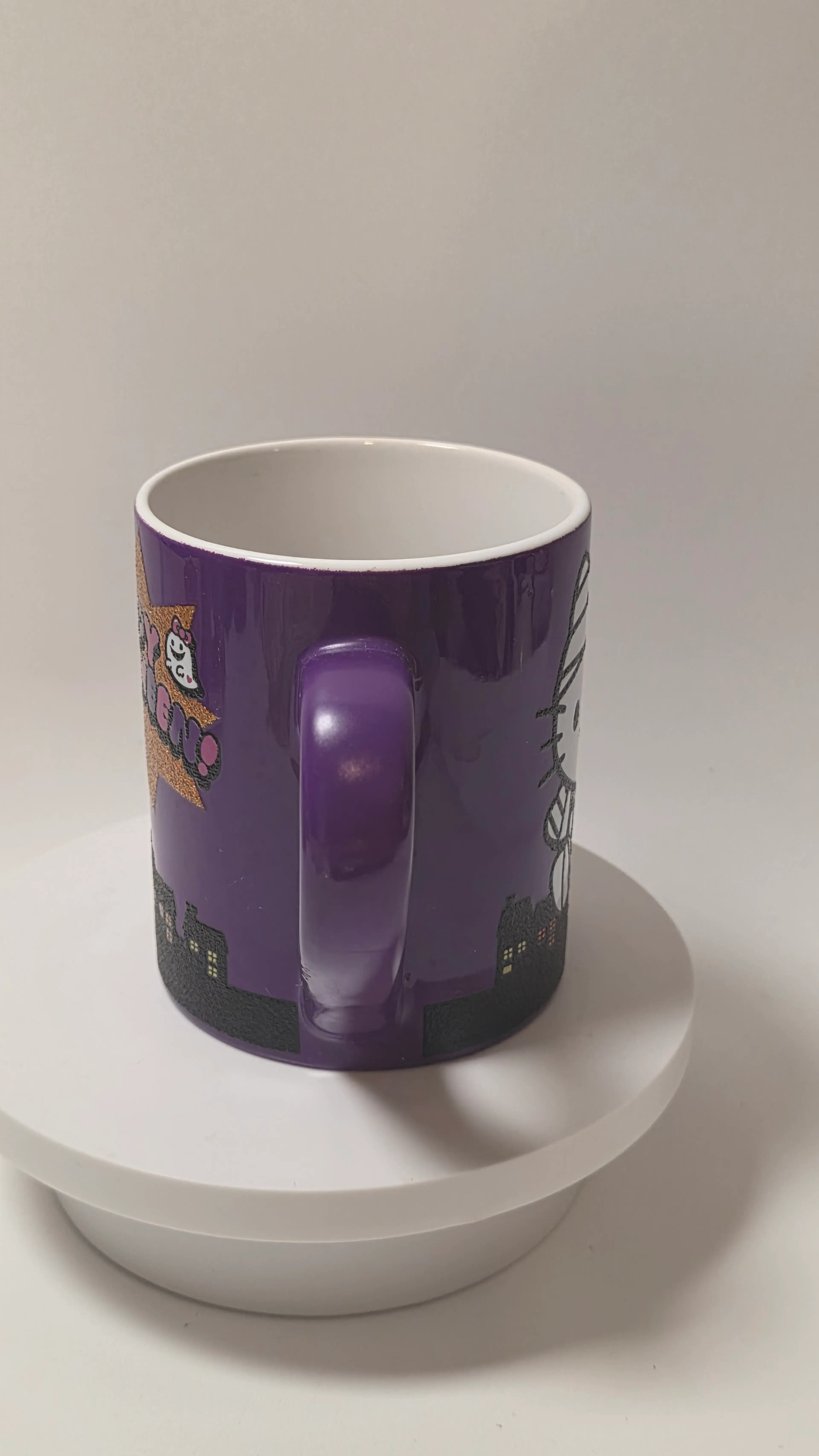 Image 4 of 8