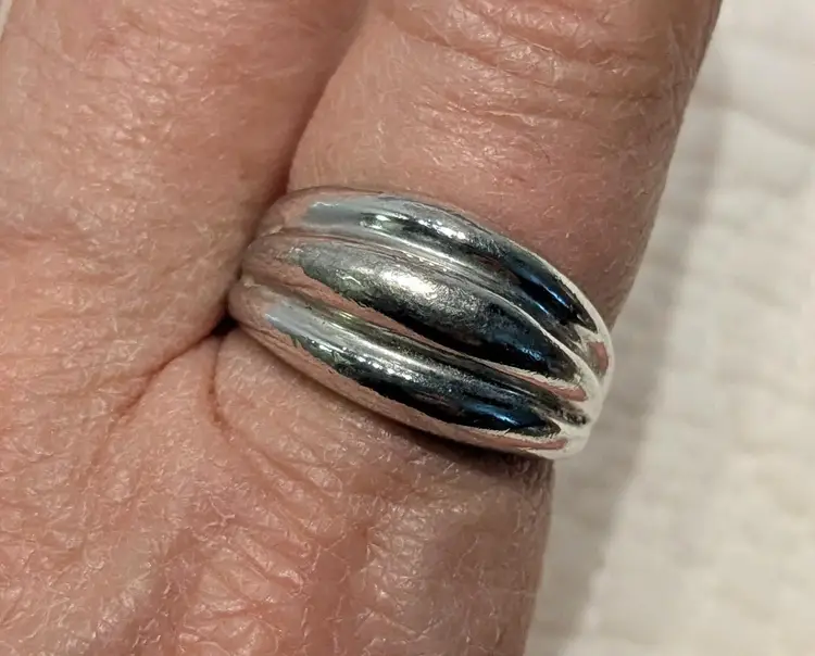 Vintage Sterling Silver Band with Triple Ridges, Size 8.5